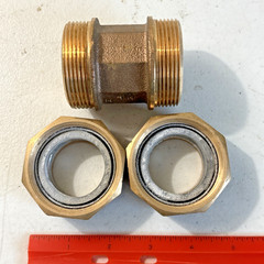 AY McDonald (1-1/4″ CTS) Tough Tube Coupling straight compression