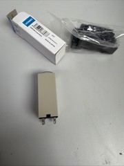 (NEW IN BOX) OMRON H3Y-2-C WITH NEW BASE 🇺🇸🇺🇸