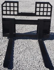 48″ Long 4,000 Pound Walk Through Pallet Forks Fits Bobcat Skid Steer Loader