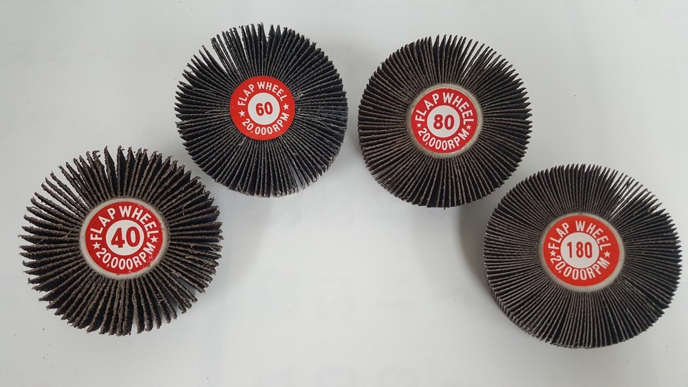 1-1/2″ X 1/2″ X 1/4″-20 – Kelco Mounted Flap Wheel, Aluminum Oxide, Resin-Bonded