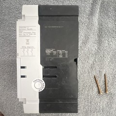 Eaton PDG2 PDG23 PDG23M0015TFFL Circuit Breaker 15A 3-Pole 551-600V