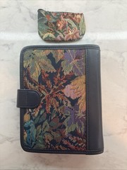 Vintage 90’s Day Runner Floral Tapestry Faux Leather Organizer 6 Ring Planner
