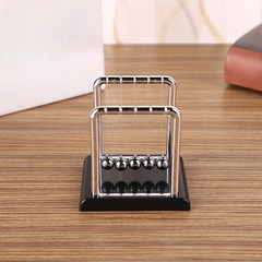 Classic Newtons Cradle Metal Desktop Ornament Black White Sphere Office Home Dec