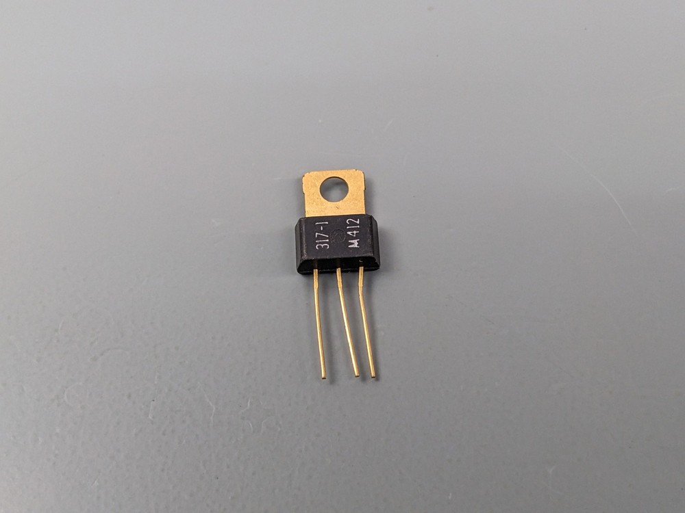 Motorola 317-1 M412 (ECG189) PNP Transistor