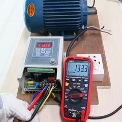 UNI-T UT61E+ T-RMS Digital Multimeter AC DC Voltmeter LPF Cap Ohm Freq Test USB