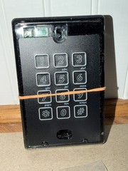Farpoint Data P-640-H-A Rev H 26-Bit Access Control Keypad Pyramid Reader