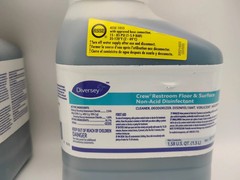 2 Diversey Crew 42 Restroom Floor & Surface SC Disinfectant 1.5L 101105992