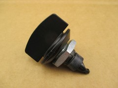 LATCH FOR NEW HOLLAND 650 BALER 654 658 660 664 6640 678 688 7840 8240 8340