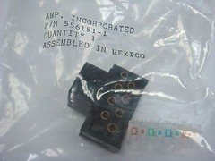 (1) AMP 556151-1 KEYSTONE 8 POS JACK KIT MODULAR CONNECTOR PANEL MOUNT