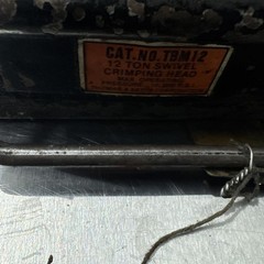 Thomas & Betts TBM12 – 12-Ton Hydraulic Crimp Head