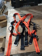 Safewaze V-Line Full Body Safety Harness – Fall Protection – New Open Box