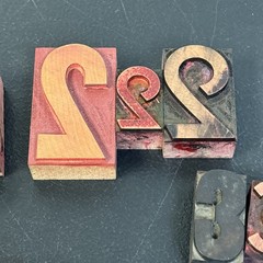 Large Lot of 42 Vintage Wood Letterpress Type Printers Blocks Mixed Numbers $ #3