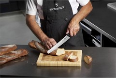 Victorinox 10.25 Inch Fibrox Bread Knife with Ultra-Sharp Serrated Edge, Black