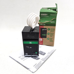 Square D HOM2175SB Homeline Surgebreaker 2-Pole 120/240V Whole Home SPD