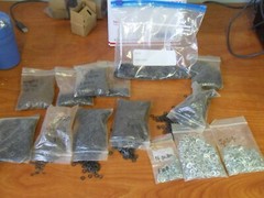 3.10 Lbs Lot Spring Washers & Split Lock Washers ( 4000+- Pieces ) As Pictured