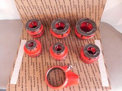 Ridgid 12R manual pipe threader Set 1/2 to 2″ NPT with Ratchet rigid refurbished