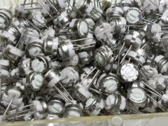 2 pcs-Bourns 3329H/3321H trim pots various resistances 2K,5K,20K, 100K see desc