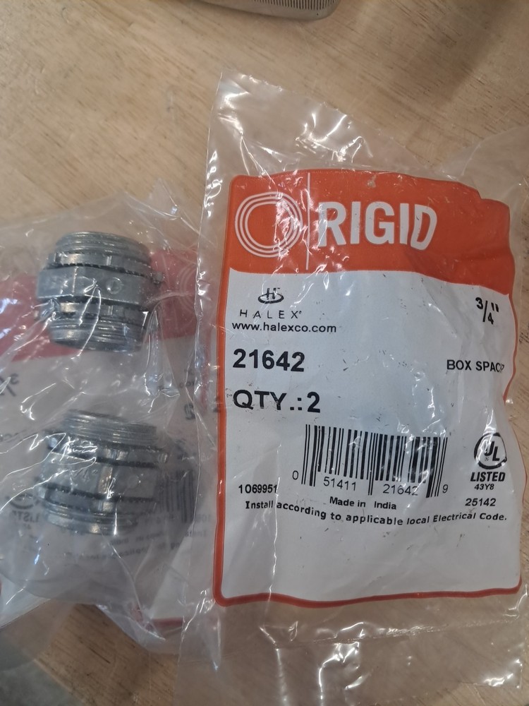 2 Pk Rigid 3/4 in. Round Zinc Box Spacer 21642