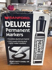 2 New Vintage Sanford Deluxe Permanent Markers No 10001 Heavy Duty Chisel Tip US