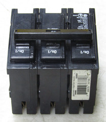 🙌 EATON 30 AMP CIRCUIT BREAKER 240 VAC 3 POLE BR330