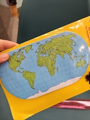 NIP 2002 Notepad Shapes Etc. Octopus & Oval World Earth 50 Sheets Each