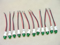 NEW lot of 12 IDI 1053A5 green lens 1/2″ hole panel lamp lights 250V 1/2W