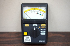 AEMC 1015 Analog Megohmmeter 1000 Ohms Resistance 500V 1000V Test Voltage