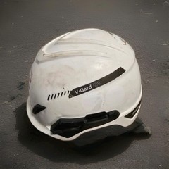 MSA V-Gard H1 Safety Helmet