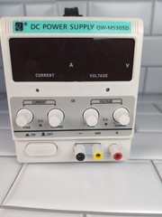 QW-MS305D DC Power Supply 0-30V 0-5A