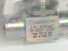 1- Swagelok Stainless Steel 40G Series Ball Valve, 1/8″ FNPT, SS-42GS4-32266