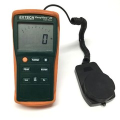 Extech EasyView 30 Digital Light Meter 40K Foot Candles / 400K Lux