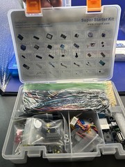 Uctronics Arduino R3 UNO Project Super Starter Kit Bundle 2TB SSD – SEE DESC