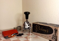 Vintage Reiner B2 Numbering Machine– 4.5mm, Made in Germany, Box and Accessories