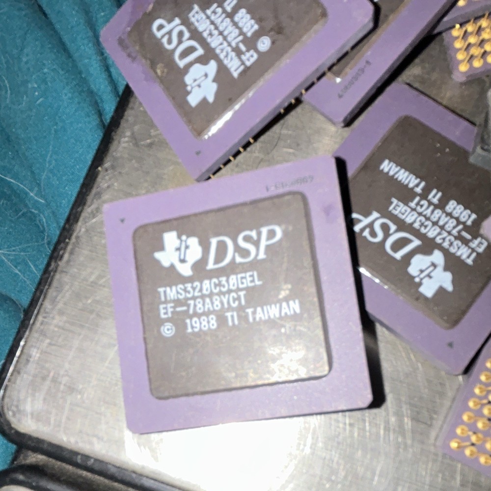 Texas Instruments TMS320C31GEL 32-bit DSP IC 50MHz Ceramic PGA 132-Pin