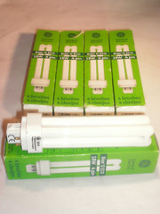 GENERAL ELECTRIC F18DBX/835/ECO4P FLUORESCENT BULB 4-PIN G24Q-2 BASE – LOT OF 5