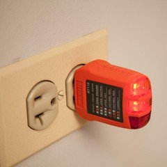 Versatile Hand-Powered Receptacle Tester – Detects Common Wiring Problems Easily