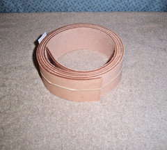 22 in x 66 in TANNED BELT STRAPPING LEATHER NATURE COLOR, Not Died 3-4 mm