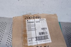Honeywell V5055C 1018 Gas Valve 2-1/2″