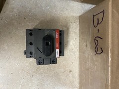 ABB OT63F3 Non-fusible Disconnect Switch 3p 60a Amp 600v-ac