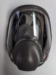 Full Face Respirator with 60926 Filters