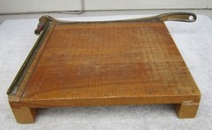 Vintage INGENTO No. 4 12″ PAPER TRIMMER Cutter SOLID WOOD