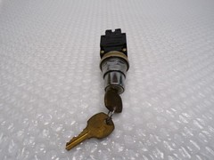 GENERAL ELECTRIC CR104J272 SER.A SELECTOR SWITCH NSMP