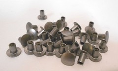 Lot of 200 STEEL SEMI TUBULAR ROUND HEAD RIVETS 3.6 mm / .14″ X 6.80 mm / .267″