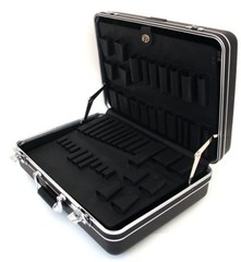 926T-CB – PLATT LUGGAGE – DELUXE POLYETHYLENE TOOL CASE WITH CHROME HARDWARE – I