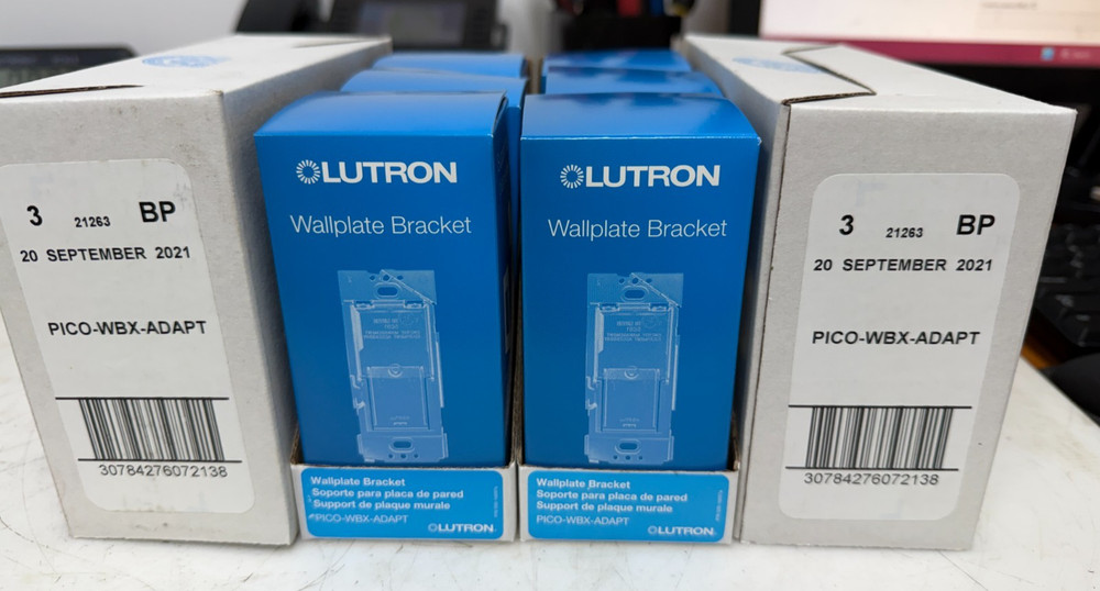 👀 6) NEW LUTRON PICO REMOTE CONTROL WALLPLATE BRACKET PICO-WBX-ADAPT LOT OF 6