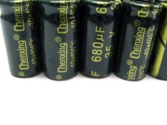 680uF 35V (10Pcs) Electrolytic Capacitors 35V 680uF Volume 10x20mm