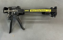 DEWALT 08409 Dual Component Adhesive Cartridge Dispenser Gun 21oz 08409-PWR Used