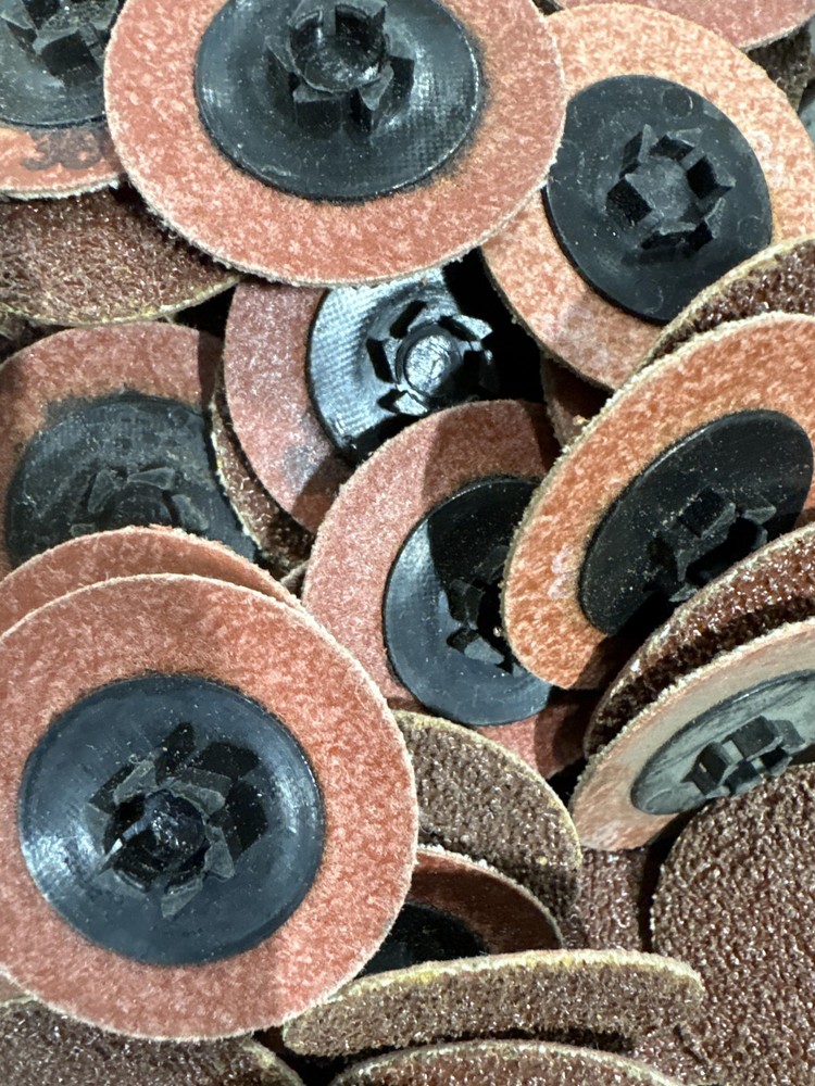 MERIT Quick Change Disc 1-1/2″ 36 Grit TYPE 1 100 Pack