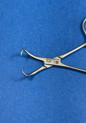 Aesculap BF431R Backhaus Towel Clamp