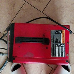 Lincoln Electric Weld-Pak 100 MIG Welder Steel 110V Semi-Automatic Feed
